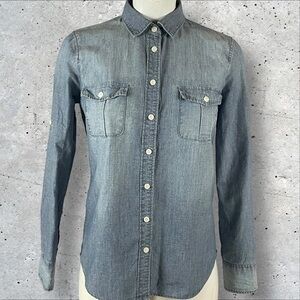 J. Crew Chambray Shirt Womens XS Button Up Blue Denim Roll Tab Sleeve 1389